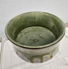 Load image into Gallery viewer, Small Pottery Bowls - Choose Colors