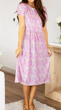 Load image into Gallery viewer, Dainty Floral Pocket Dress