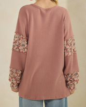Load image into Gallery viewer, Solid and Floral Contrast Top