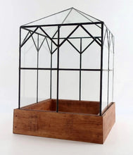 Load image into Gallery viewer, Sir Hooker House Terrarium