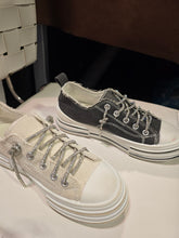 Load image into Gallery viewer, Sparkly Sneakers - Black