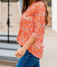 Load image into Gallery viewer, 3/4 Sleeve Orange Floral Print Top