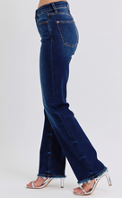 Load image into Gallery viewer, Judy Blue Mid Rise Straight Leg with Fray Hem Jeans