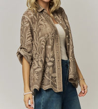 Load image into Gallery viewer, Embroidery Lace Blouse