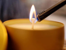 Load image into Gallery viewer, Limited Edition Holiday Candles by Moss Hill - Choose Your Scent