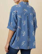 Load image into Gallery viewer, Embroidered Button Blouse