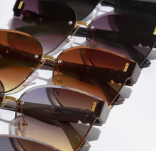 Load image into Gallery viewer, Frameless Two Tone Tinted Sunglasses - Choose Color