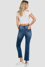 Load image into Gallery viewer, Petite - High Rise Straight Blue Jeans