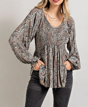 Load image into Gallery viewer, Paisley Tiered Woven Top