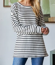 Load image into Gallery viewer, Long Sleeve Stripe Ribbed Top
