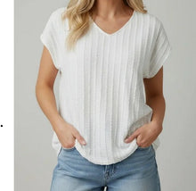 Load image into Gallery viewer, Textured Knit Pattern Ivory Top