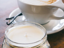 Load image into Gallery viewer, Vanilla Latte Soy Candles