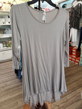 Load image into Gallery viewer, Hi-Lo Tunic Tops - Assorted Colors