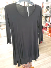 Load image into Gallery viewer, Hi-Lo Tunic Tops - Assorted Colors