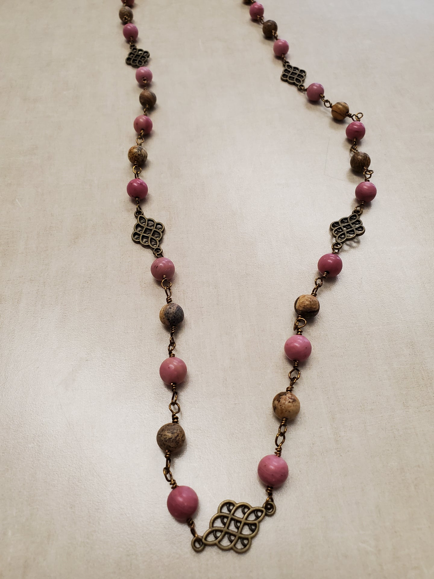 Rose Color Beads w / Accents Necklace