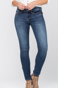 Judy Blue Mid Rise Skinny Blue Jeans