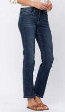 Load image into Gallery viewer, Judy Blue Midrise Straight Leg Denim Jeans
